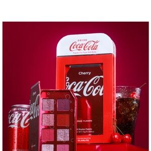 NEW! Glamlite Cherry Coca-Cola Platte
